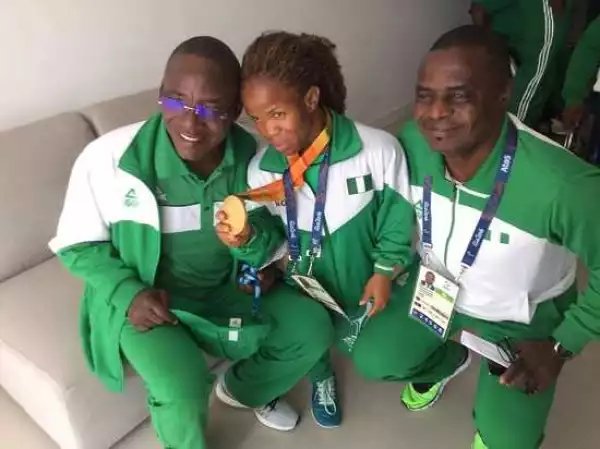 Team Nigeria at Rio  Paralympics Showoff Their Medals  As They Set to Return Tomorrow - Photos
